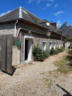 Longère cœur de village proche des plages